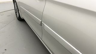 Used 2016 Maruti Suzuki Ciaz ZXI+ AT Petrol Automatic dents MINOR SCRATCH