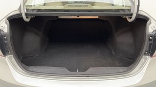 Used 2016 Maruti Suzuki Ciaz ZXI+ AT Petrol Automatic interior DICKY INSIDE VIEW