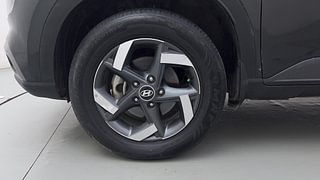 Used 2021 Hyundai Venue [2019-2022] SX 1.0  Turbo iMT Petrol Manual tyres LEFT FRONT TYRE RIM VIEW