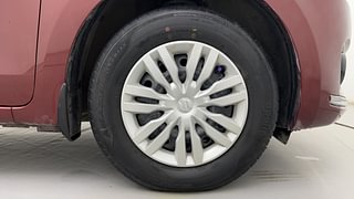 Used 2019 Maruti Suzuki Dzire [2017-2020] VXI Petrol Manual tyres RIGHT FRONT TYRE RIM VIEW