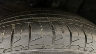 Used 2017 Hyundai Creta [2015-2018] 1.6 SX Plus Special Edition Diesel Manual tyres RIGHT FRONT TYRE TREAD VIEW