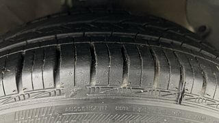 Used 2018 Hyundai Grand i10 Sportz 1.2 Kappa VTVT Petrol Manual tyres RIGHT FRONT TYRE TREAD VIEW