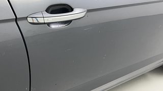Used 2022 Skoda Slavia Style 1.5L TSI AT Petrol Automatic dents MINOR SCRATCH