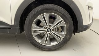 Used 2017 Hyundai Creta [2015-2018] 1.6 SX Plus Special Edition Diesel Manual tyres RIGHT FRONT TYRE RIM VIEW