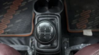 Used 2022 maruti-suzuki S-Presso VXI Plus Petrol Manual interior GEAR  KNOB VIEW