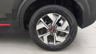 Used 2020 Kia Sonet GTX Plus 1.5 AT Diesel Automatic tyres LEFT REAR TYRE RIM VIEW