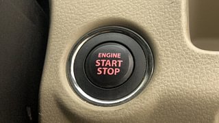 Used 2021 Maruti Suzuki Ciaz Alpha Petrol Petrol Manual top_features Keyless start