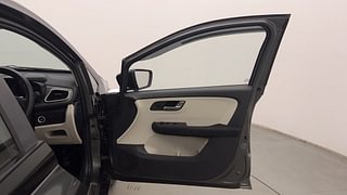 Used 2022 Tata Altroz XZ 1.5 Diesel Manual interior RIGHT FRONT DOOR OPEN VIEW