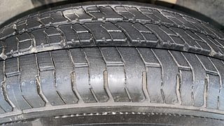 Used 2016 Renault Kwid [2015-2019] RXL Petrol Manual tyres RIGHT FRONT TYRE TREAD VIEW