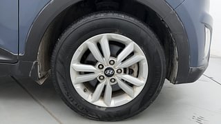Used 2016 Hyundai Creta [2015-2018] 1.6 SX Plus Petrol Petrol Manual tyres RIGHT FRONT TYRE RIM VIEW