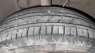 Used 2020 Tata Tiago [2016-2020] Revotron XZ Petrol Manual tyres RIGHT FRONT TYRE TREAD VIEW