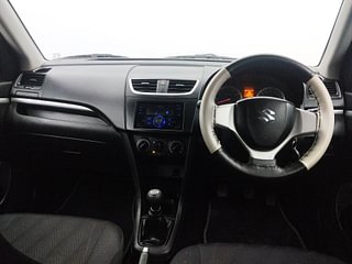 Used 2011 Maruti Suzuki Swift [2011-2017] VXi Petrol Manual interior DASHBOARD VIEW