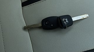 Used 2014 Honda Amaze [2013-2016] 1.2 S i-VTEC Petrol Manual extra CAR KEY VIEW