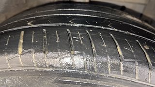 Used 2021 Maruti Suzuki Ciaz Alpha Petrol Petrol Manual tyres RIGHT FRONT TYRE TREAD VIEW