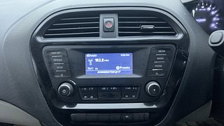 Used 2020 Tata Tiago [2016-2020] Revotron XZ Petrol Manual top_features Integrated (in-dash) music system