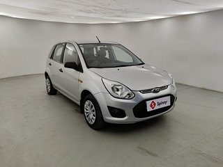 Used 2013 Ford Figo [2010-2015] Duratec Petrol EXI 1.2 Petrol Manual exterior RIGHT FRONT CORNER VIEW