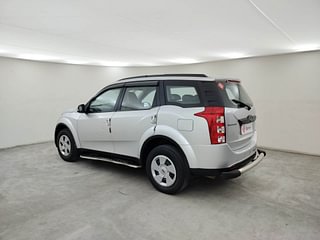 Used 2017 Mahindra XUV500 [2015-2018] W6 Diesel Manual exterior LEFT REAR CORNER VIEW