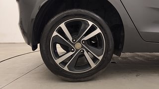Used 2022 Tata Altroz XZ 1.5 Diesel Manual tyres RIGHT REAR TYRE RIM VIEW