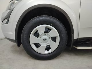 Used 2017 Mahindra XUV500 [2015-2018] W6 Diesel Manual tyres LEFT FRONT TYRE RIM VIEW