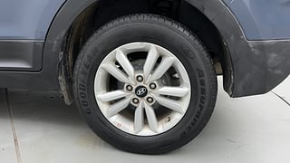 Used 2016 Hyundai Creta [2015-2018] 1.6 SX Plus Petrol Petrol Manual tyres LEFT REAR TYRE RIM VIEW