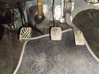 Used 2011 Maruti Suzuki Swift [2011-2017] VXi Petrol Manual interior PEDALS VIEW