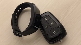 Used 2022 Tata Altroz XZ 1.5 Diesel Manual extra CAR KEY VIEW