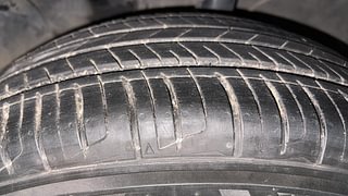 Used 2016 Hyundai Creta [2015-2018] 1.6 SX Plus Petrol Petrol Manual tyres LEFT FRONT TYRE TREAD VIEW