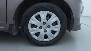 Used 2014 Honda Amaze [2013-2016] 1.2 S i-VTEC Petrol Manual tyres RIGHT FRONT TYRE RIM VIEW