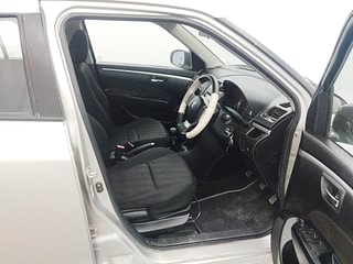 Used 2011 Maruti Suzuki Swift [2011-2017] VXi Petrol Manual interior RIGHT SIDE FRONT DOOR CABIN VIEW