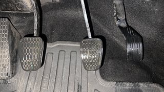 Used 2022 Tata Altroz XZ 1.5 Diesel Manual interior PEDALS VIEW