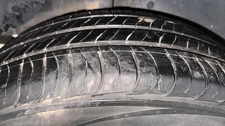Used 2016 Hyundai Creta [2015-2018] 1.6 SX Plus Petrol Petrol Manual tyres RIGHT REAR TYRE TREAD VIEW