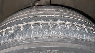 Used 2019 Toyota Corolla Altis [2017-2020] VL CVT Petrol Petrol Automatic tyres RIGHT FRONT TYRE TREAD VIEW