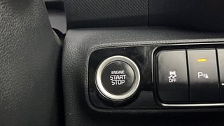 Used 2020 Kia Sonet GTX Plus 1.0 iMT Petrol Manual top_features Keyless start