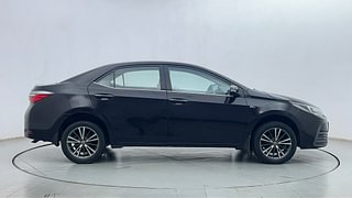 Used 2019 Toyota Corolla Altis [2017-2020] VL CVT Petrol Petrol Automatic exterior RIGHT SIDE VIEW