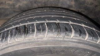 Used 2019 Toyota Corolla Altis [2017-2020] VL CVT Petrol Petrol Automatic tyres RIGHT REAR TYRE TREAD VIEW