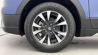 Used 2021 Maruti Suzuki S-Cross Zeta Petrol Manual tyres LEFT FRONT TYRE RIM VIEW