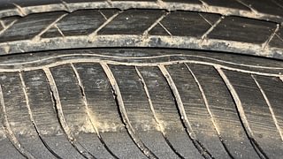 Used 2020 Kia Sonet GTX Plus 1.0 iMT Petrol Manual tyres LEFT FRONT TYRE TREAD VIEW