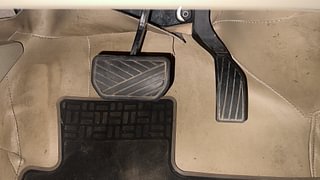 Used 2021 Maruti Suzuki Ciaz Alpha AT Petrol Petrol Automatic interior PEDALS VIEW