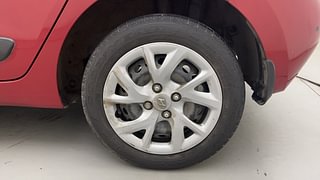 Used 2018 Hyundai Grand i10 [2017-2020] Sportz (O) 1.2 kappa VTVT Petrol Manual tyres LEFT REAR TYRE RIM VIEW