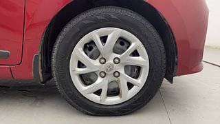 Used 2018 Hyundai Grand i10 [2017-2020] Sportz (O) 1.2 kappa VTVT Petrol Manual tyres RIGHT FRONT TYRE RIM VIEW