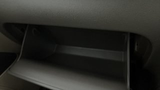 Used 2013 Hyundai i10 magna 1.1 Petrol Manual top_features Glove compartment