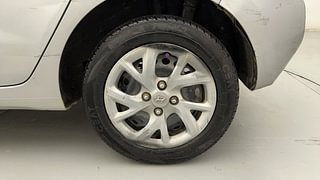 Used 2017 Hyundai Grand i10 [2017-2020] Magna 1.2 Kappa VTVT Petrol Manual tyres LEFT REAR TYRE RIM VIEW