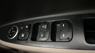 Used 2017 Hyundai Grand i10 [2017-2020] Magna 1.2 Kappa VTVT Petrol Manual top_features Power windows