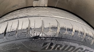 Used 2016 Maruti Suzuki Baleno [2015-2019] Zeta AT Petrol Petrol Automatic tyres LEFT FRONT TYRE TREAD VIEW