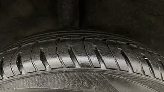 Used 2017 Hyundai Grand i10 [2017-2020] Magna 1.2 Kappa VTVT Petrol Manual tyres RIGHT REAR TYRE TREAD VIEW