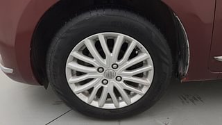 Used 2018 Maruti Suzuki Dzire [2017-2020] ZXi AMT Petrol Automatic tyres LEFT FRONT TYRE RIM VIEW