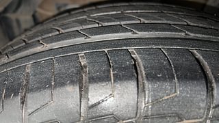 Used 2021 Maruti Suzuki S-Cross Zeta 1.5 Petrol Manual tyres LEFT FRONT TYRE TREAD VIEW