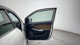 Used 2016 Maruti Suzuki Baleno [2015-2019] Zeta AT Petrol Petrol Automatic interior RIGHT FRONT DOOR OPEN VIEW
