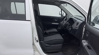 Used 2012 Maruti Suzuki Wagon R 1.0 [2010-2019] LXi Petrol Manual interior RIGHT SIDE FRONT DOOR CABIN VIEW