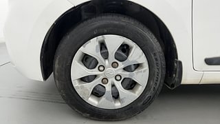 Used 2018 Hyundai Xcent [2017-2019] E+ CNG (Outside Fitted) Petrol+cng Manual tyres LEFT FRONT TYRE RIM VIEW